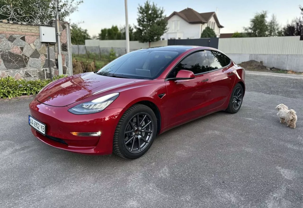 Tesla Model 3  60 kWh 202001