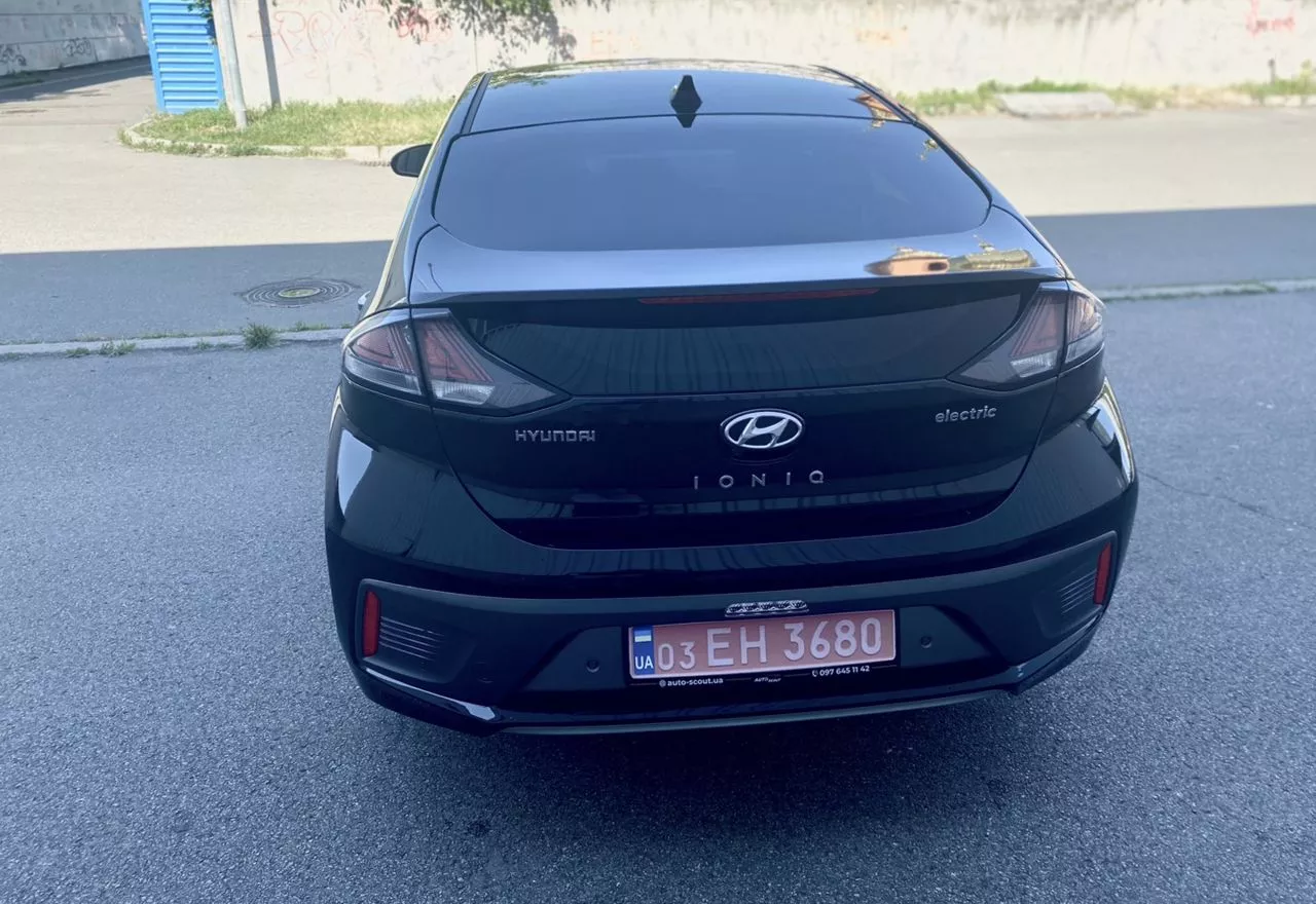 Hyundai Ioniq  38 kWh 202031