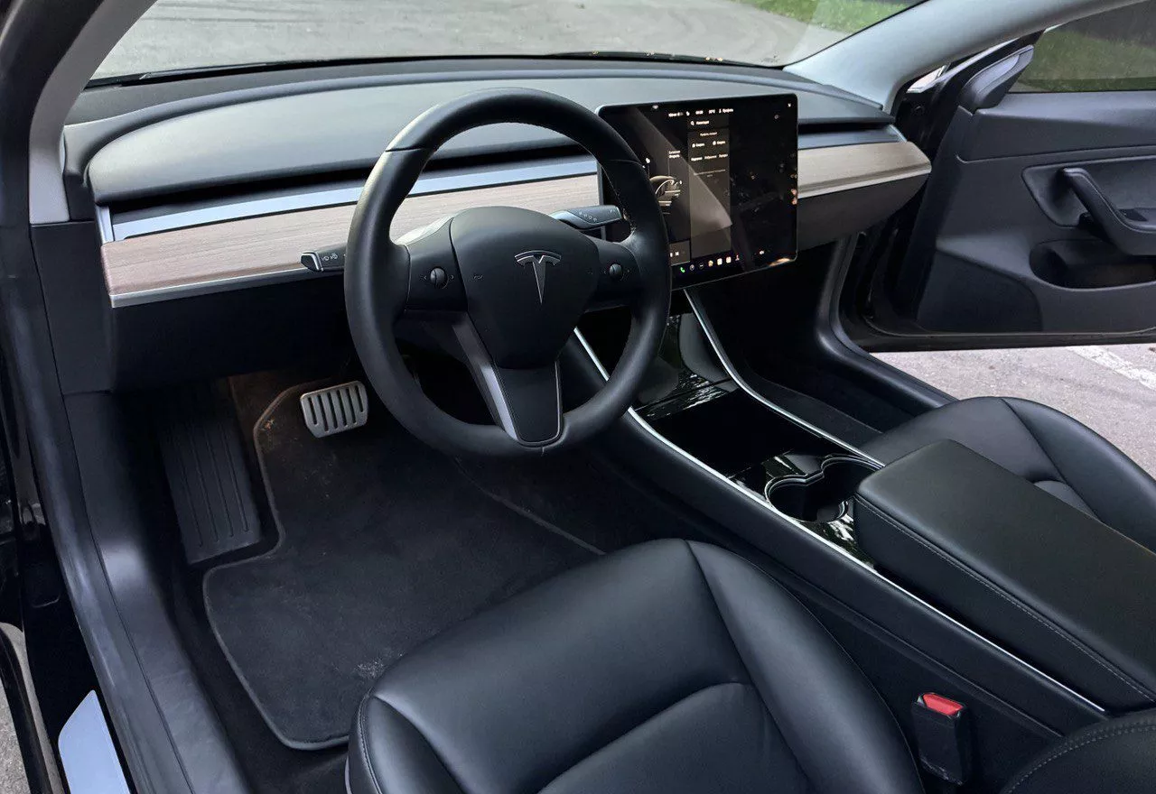 Tesla Model 3  80.5 kWh 201981