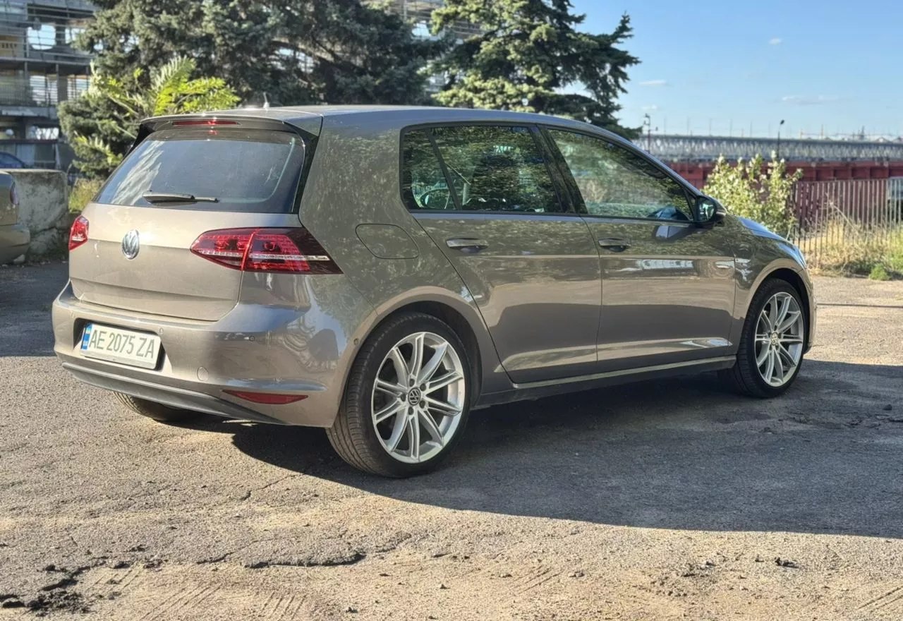 Volkswagen e-Golf  24 kWh 201581