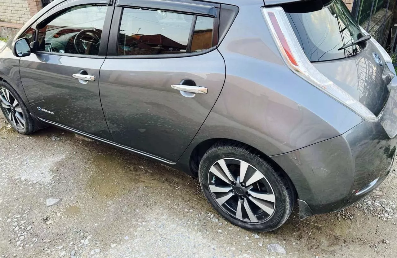 Nissan Leaf  30 kWh 201631