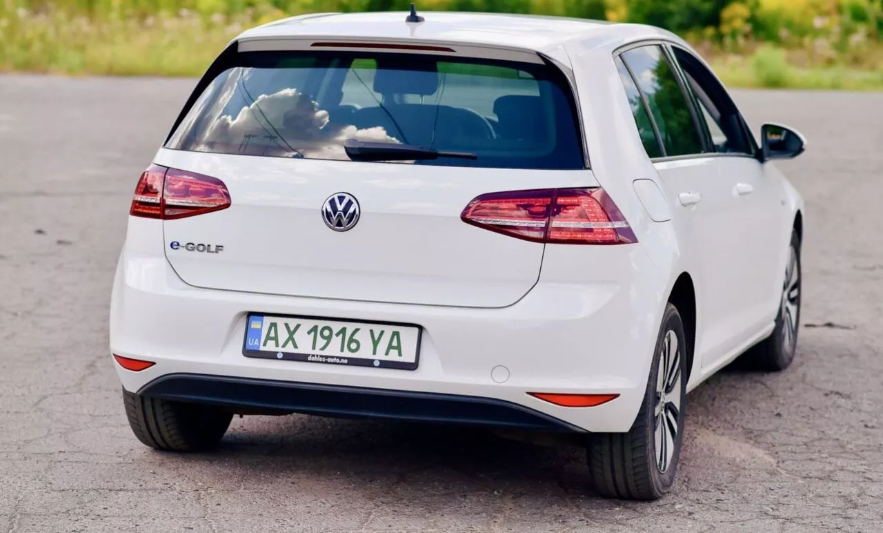 Volkswagen e-Golf  24 kWh 201481