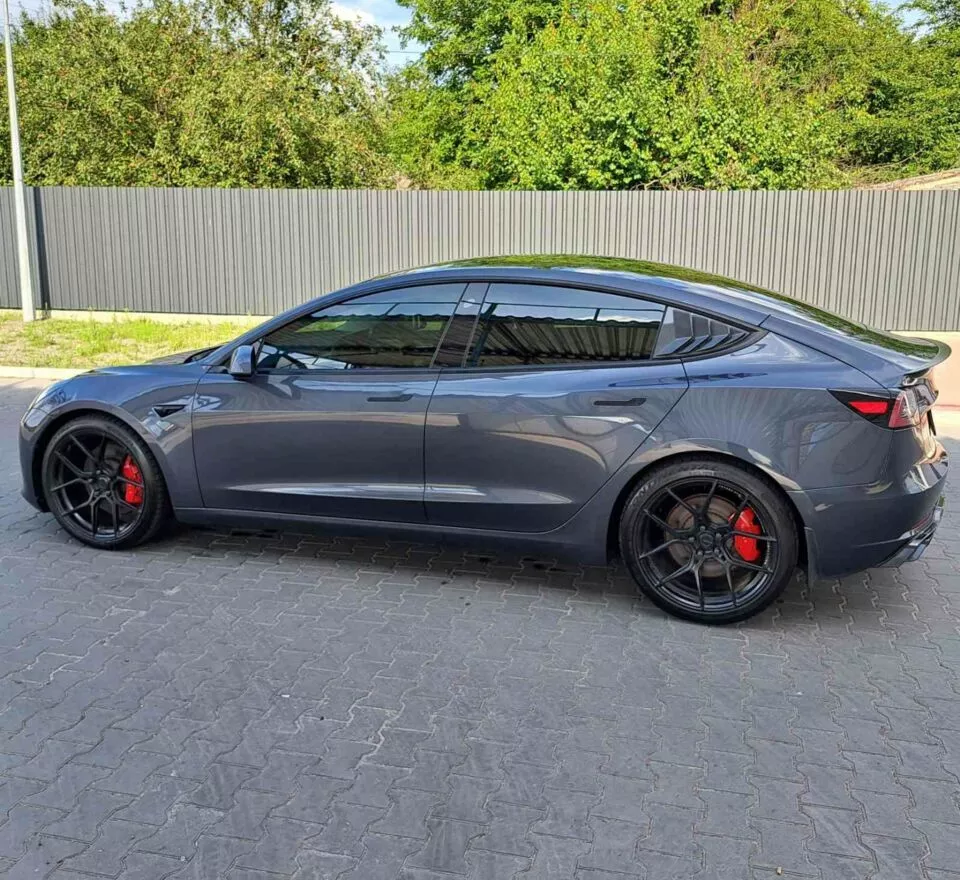 Tesla Model 3  80.5 kWh 202131