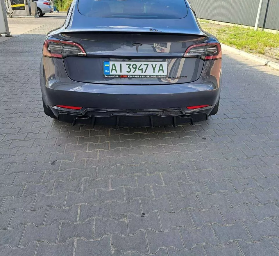 Tesla Model 3  80.5 kWh 202161