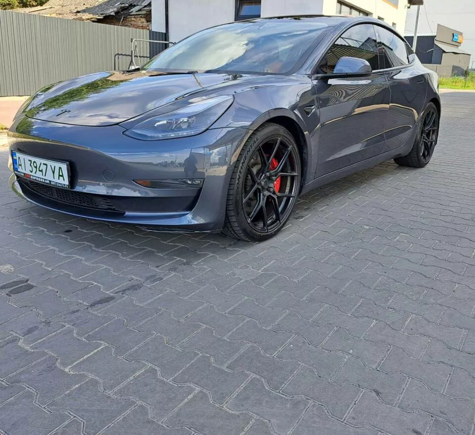 Tesla Model 3  80.5 kWh 2021141