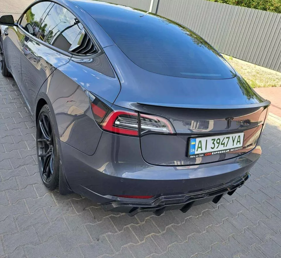 Tesla Model 3  80.5 kWh 2021161