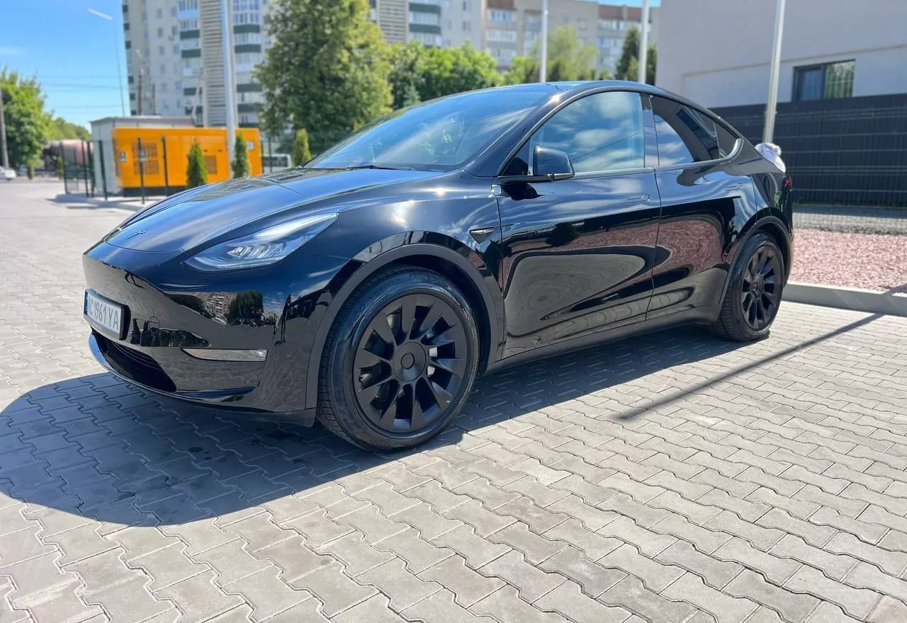 Tesla Model Y  82 kWh 202131