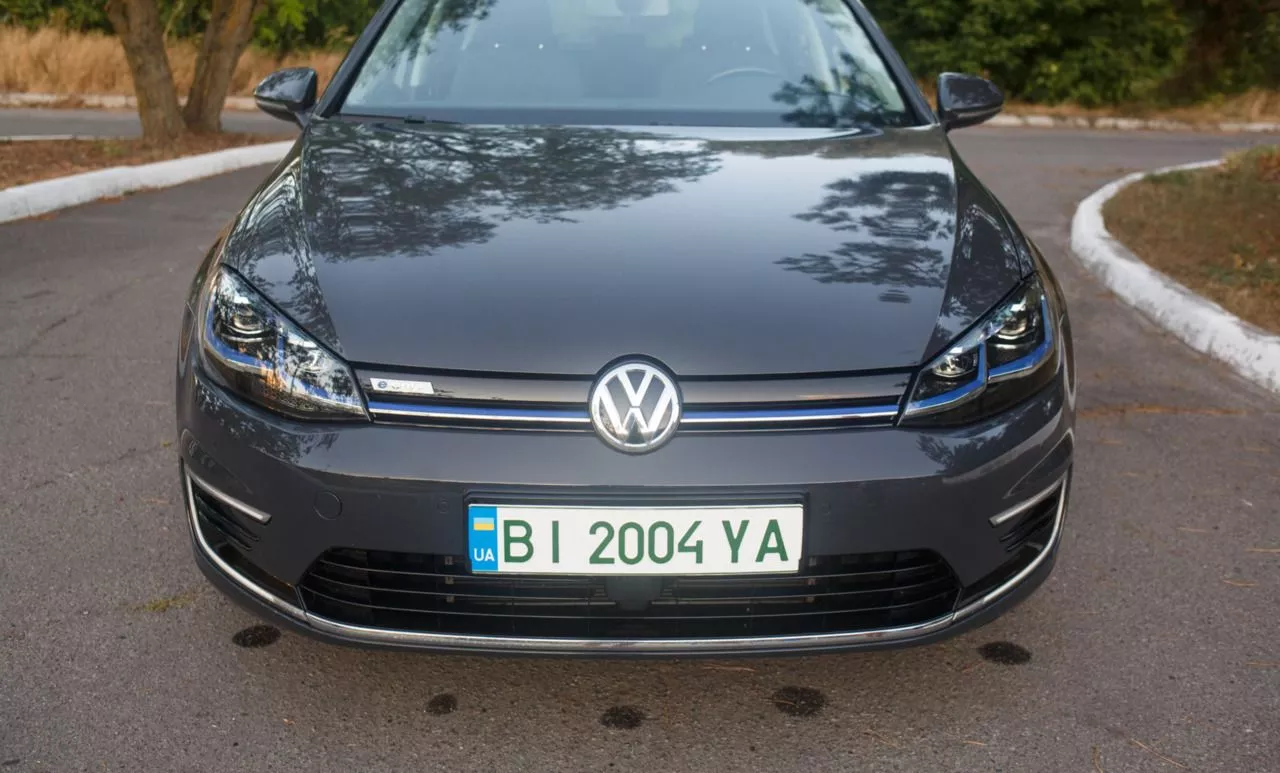 Volkswagen e-Golf  36 kWh 202041