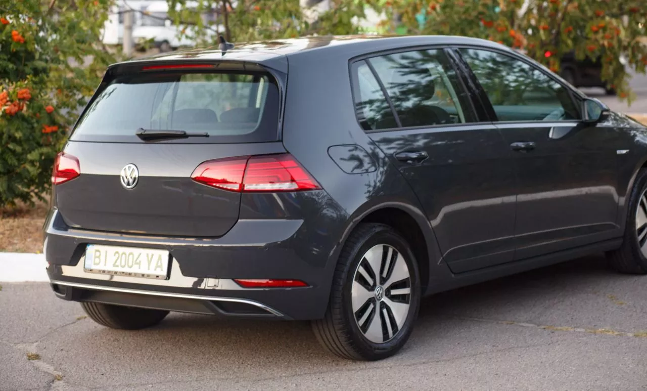 Volkswagen e-Golf  36 kWh 2020151