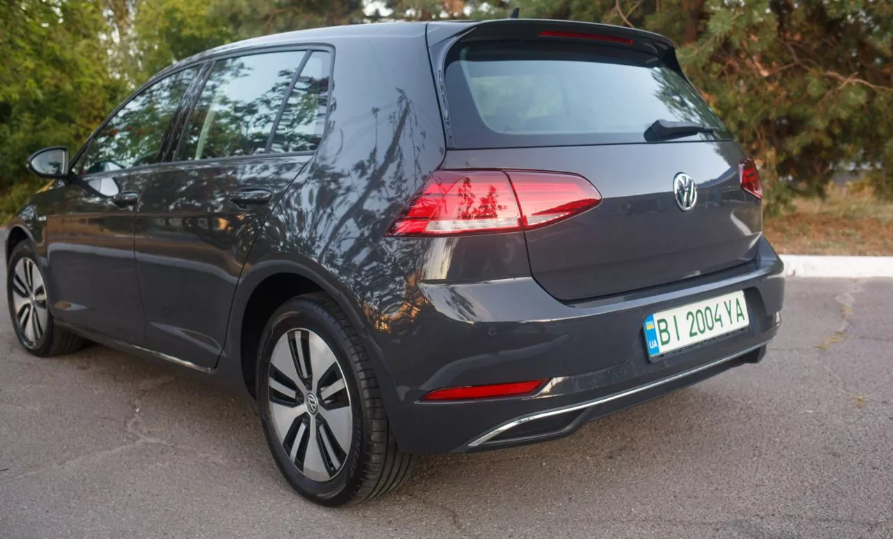 Volkswagen e-Golf  36 kWh 2020261