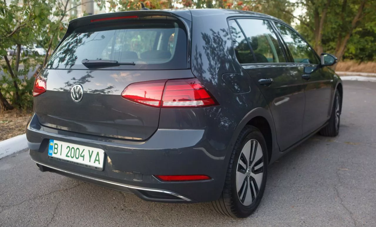 Volkswagen e-Golf  36 kWh 2020271