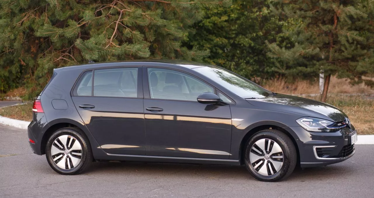 Volkswagen e-Golf  36 kWh 2020291