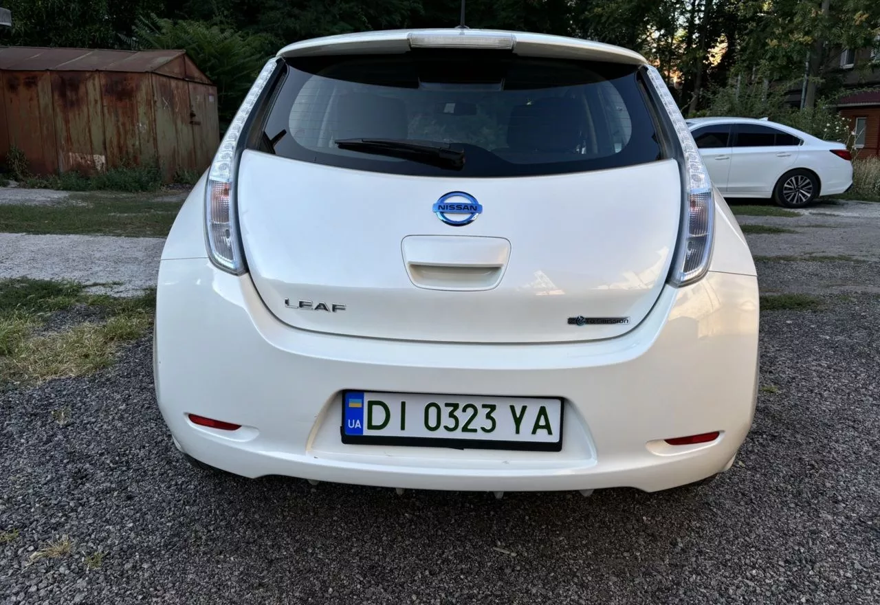 Nissan Leaf  24 kWh 201311