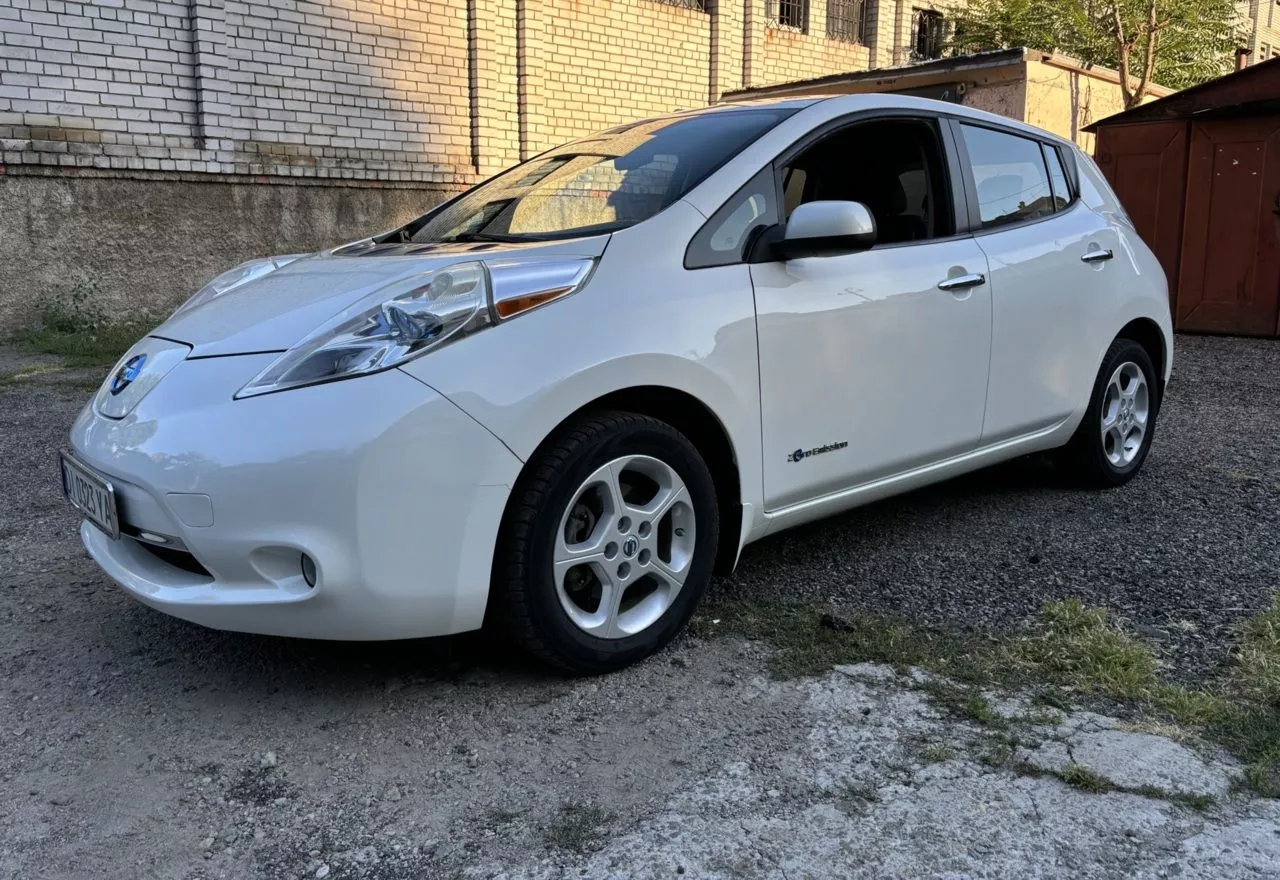 Nissan Leaf  24 kWh 201371