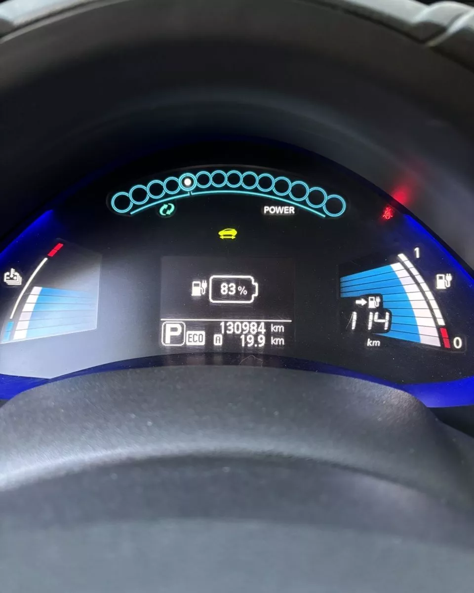 Nissan Leaf  24 kWh 2013201