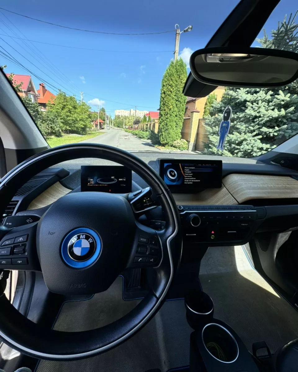 BMW i3  22 kWh 201541