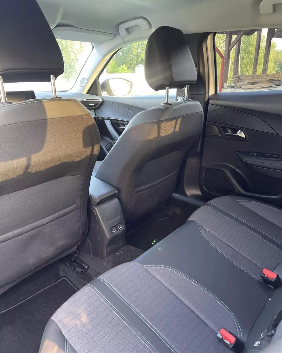 Peugeot E-2008  50 kWh 202221
