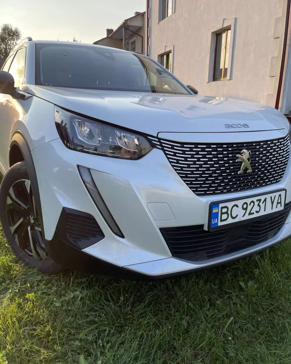 Peugeot E-2008  50 kWh 2022221