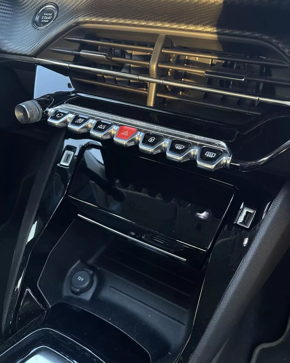 Peugeot E-2008  50 kWh 2022251