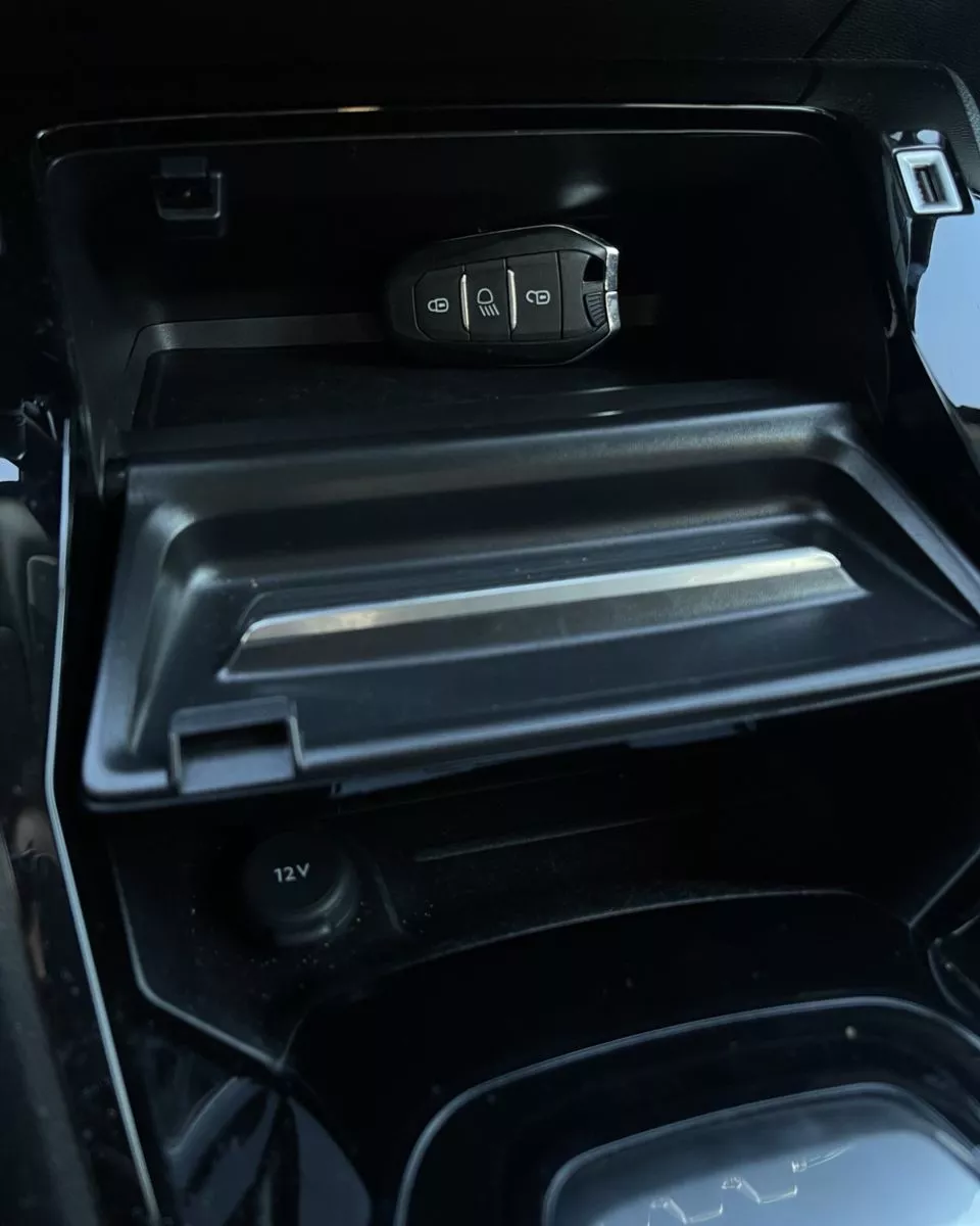 Peugeot E-2008  50 kWh 2022271