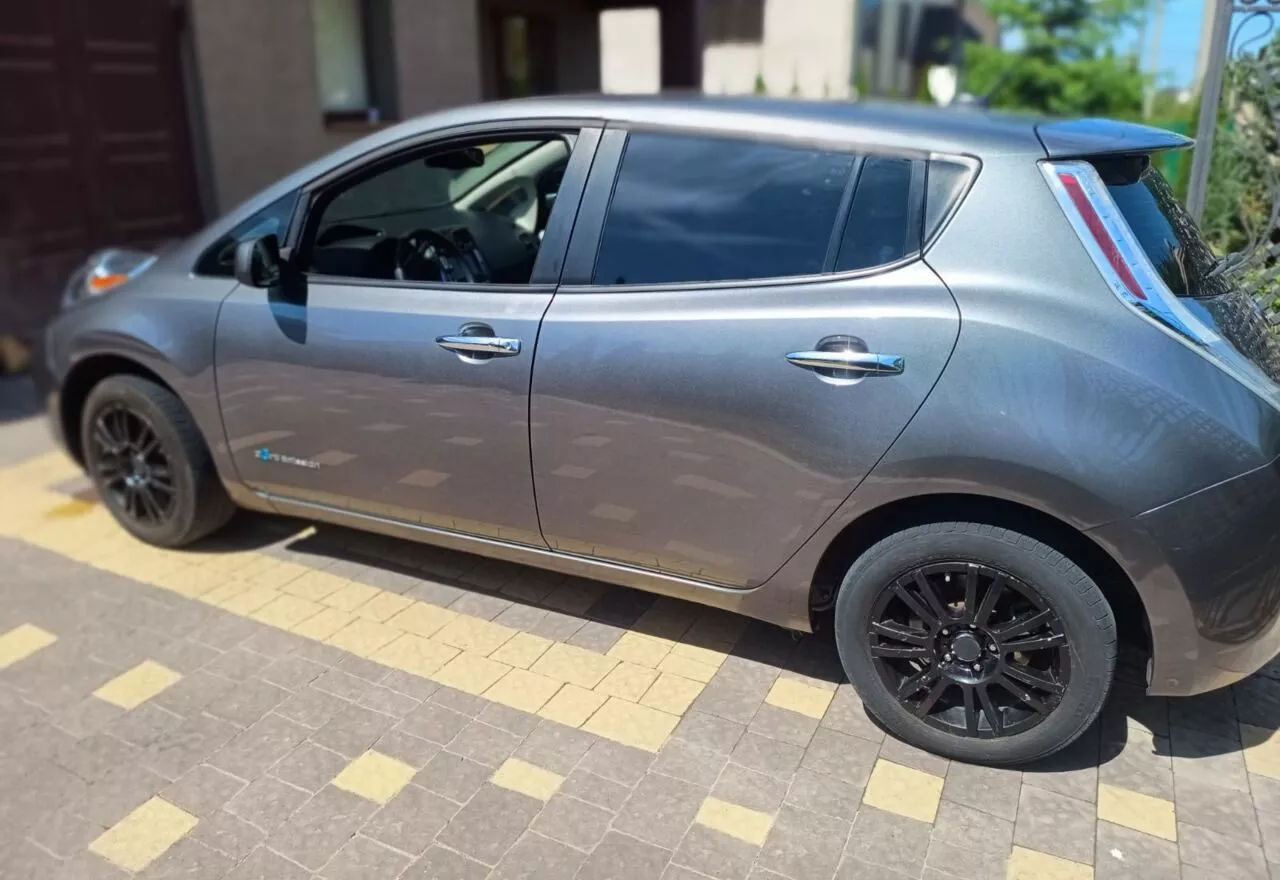 Nissan Leaf  40 kWh 2016121