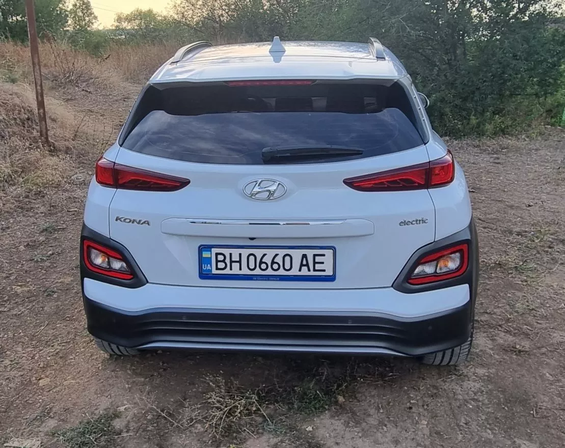 Hyundai Kona  64 kWh 2020101