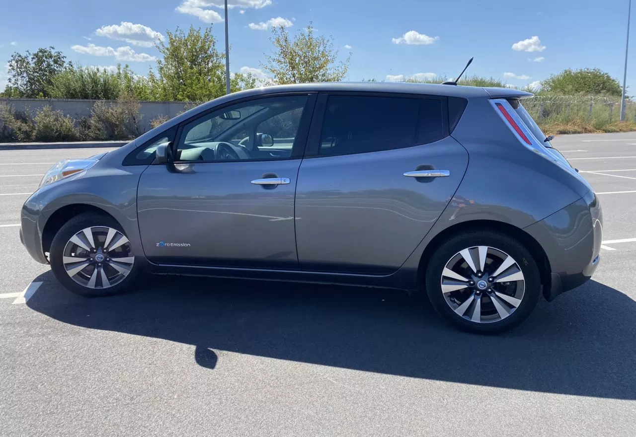 Nissan Leaf  24 kWh 201461