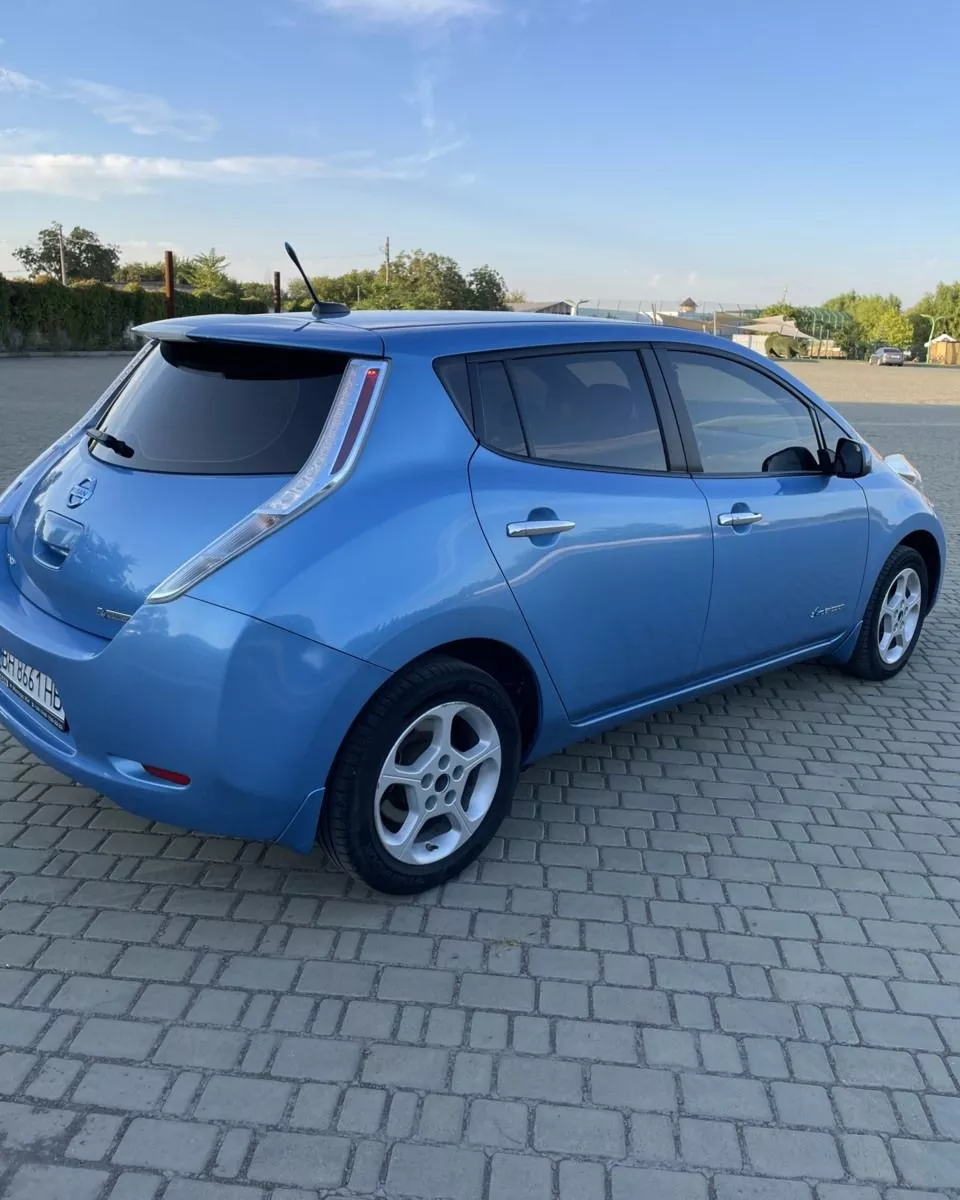 Nissan Leaf  24 kWh 201351