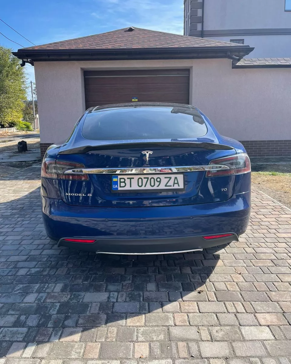 Tesla Model S  70 kWh 201561