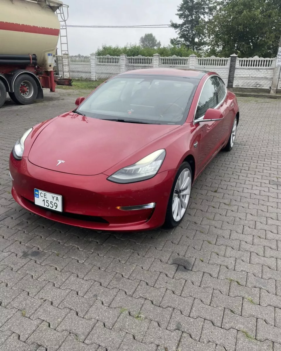 Tesla Model 3  75 kWh 201801