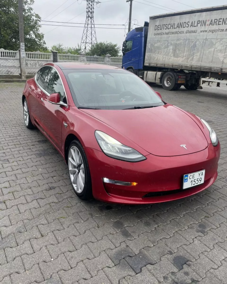 Tesla Model 3  75 kWh 201821