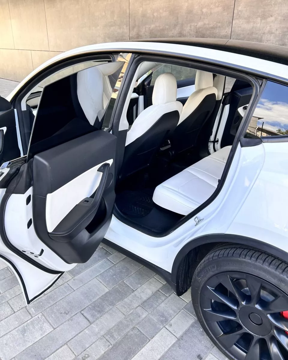 Tesla Model Y  82 kWh 202271