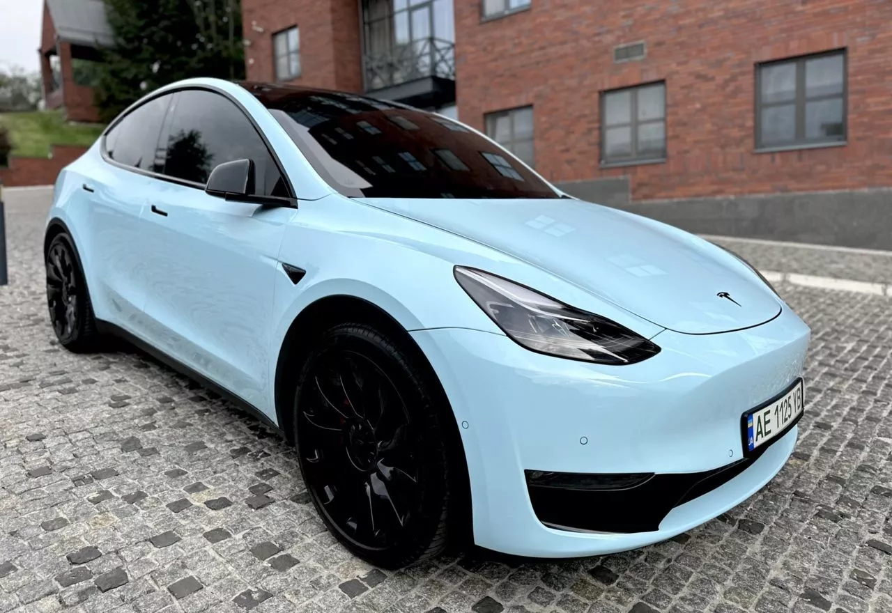 Tesla Model Y  2022231