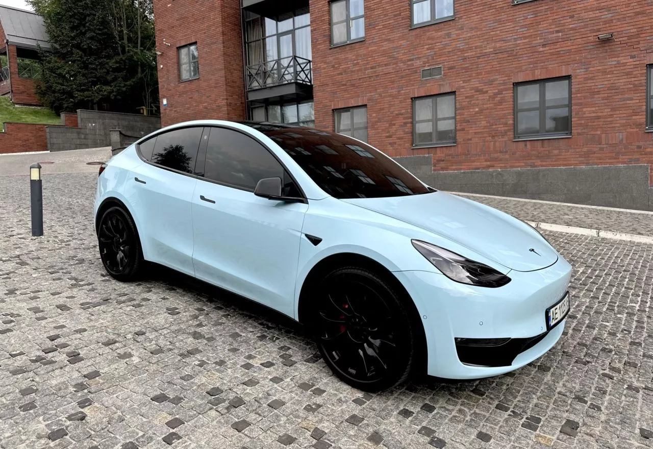 Tesla Model Y  2022241