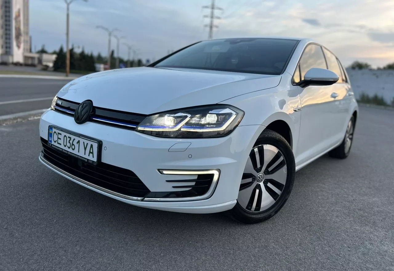 Volkswagen e-Golf  201871