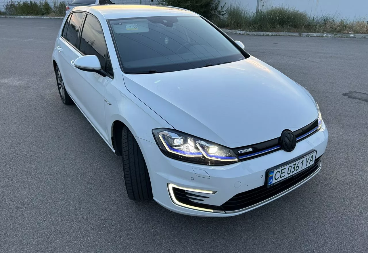 Volkswagen e-Golf  201881