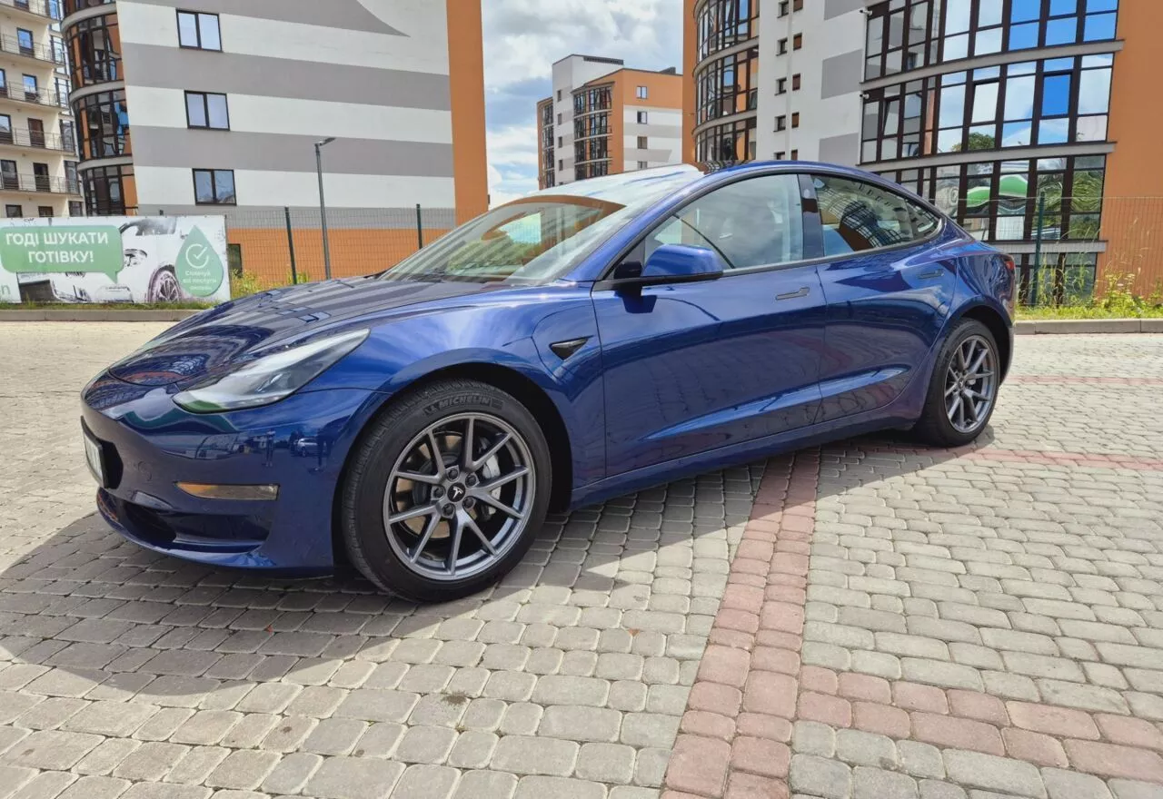 Tesla Model 3  82 kWh 202131