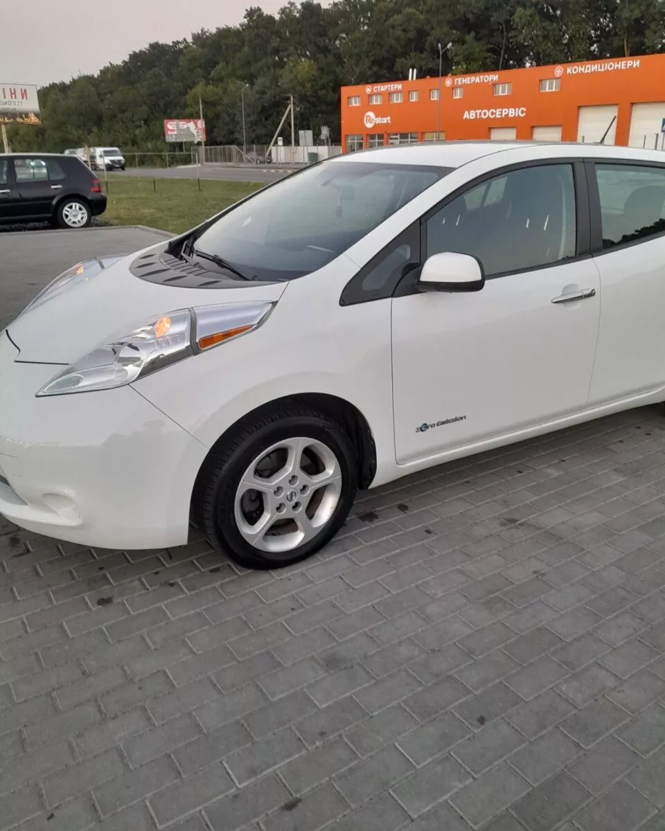 Nissan Leaf  24 kWh 201461