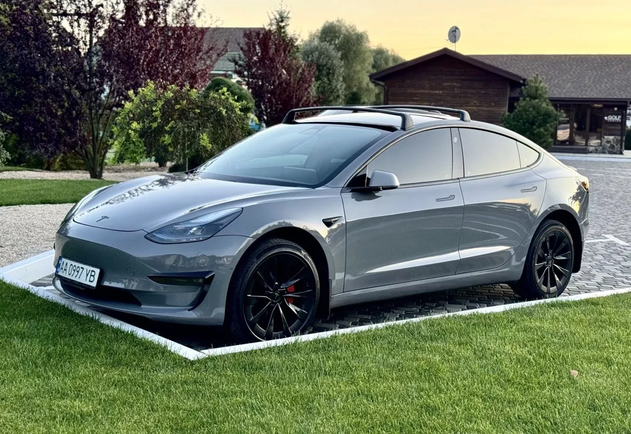 Tesla Model 3 