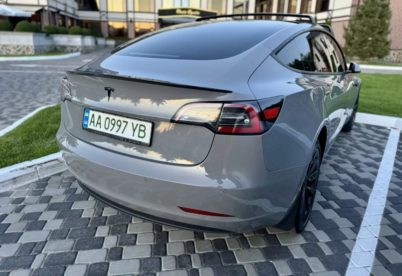 Tesla Model 3  80.5 kWh 202181