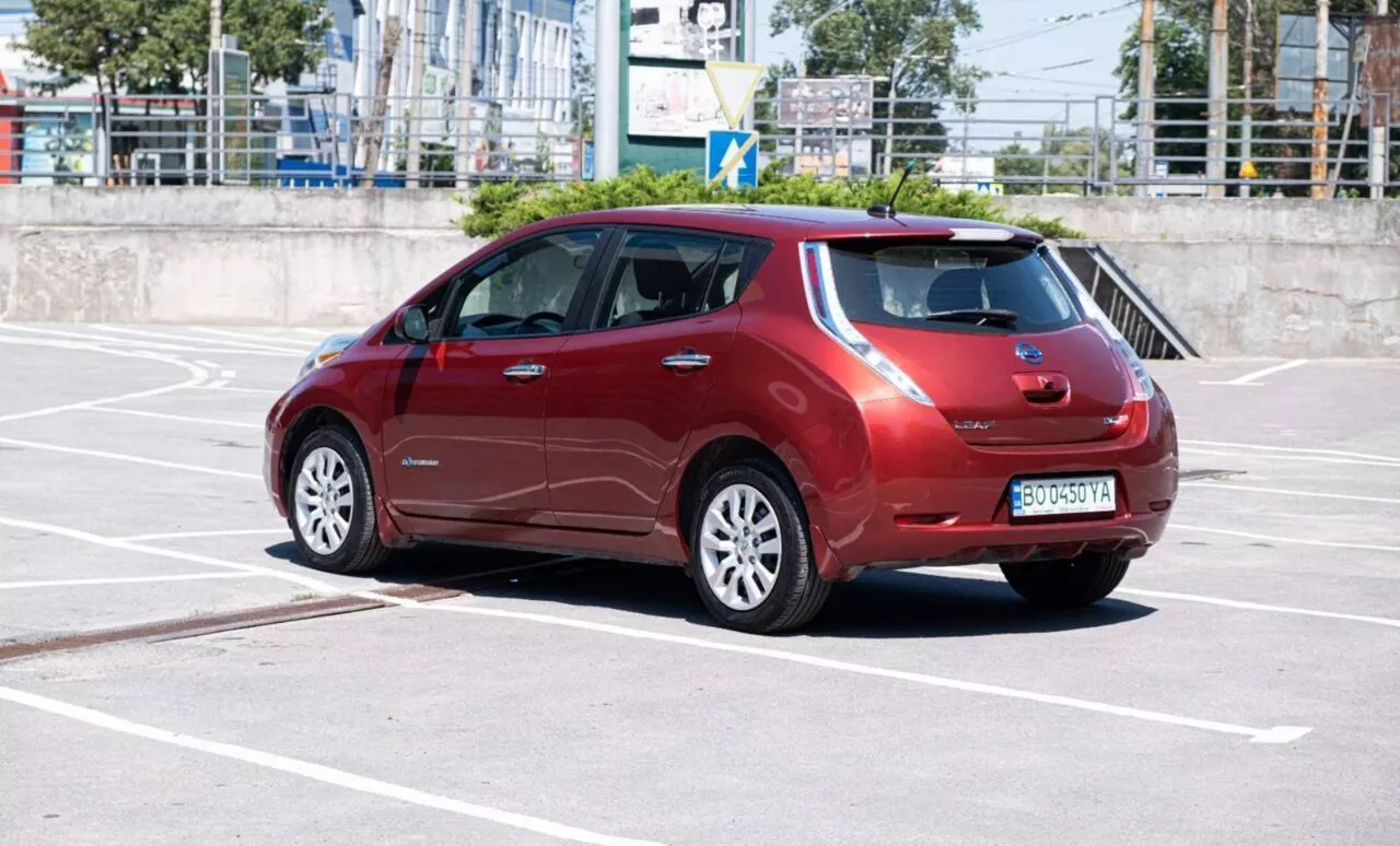 Nissan Leaf  24 kWh 201351