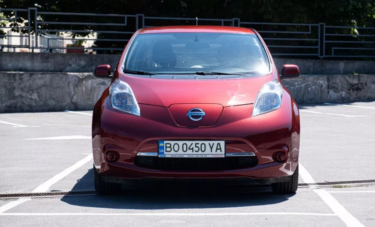 Nissan Leaf  24 kWh 2013111