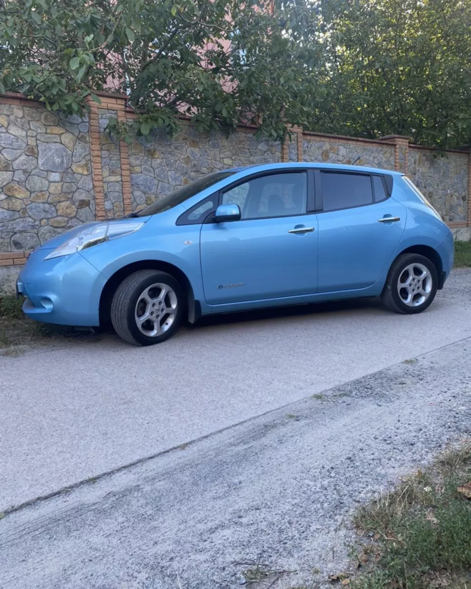 Nissan Leaf  23 kWh 201411