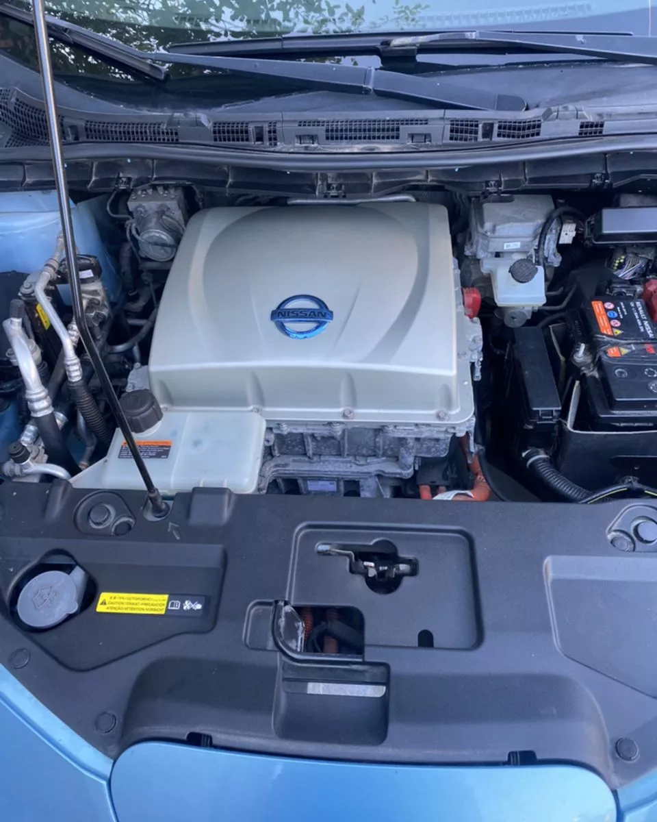 Nissan Leaf  23 kWh 2014111