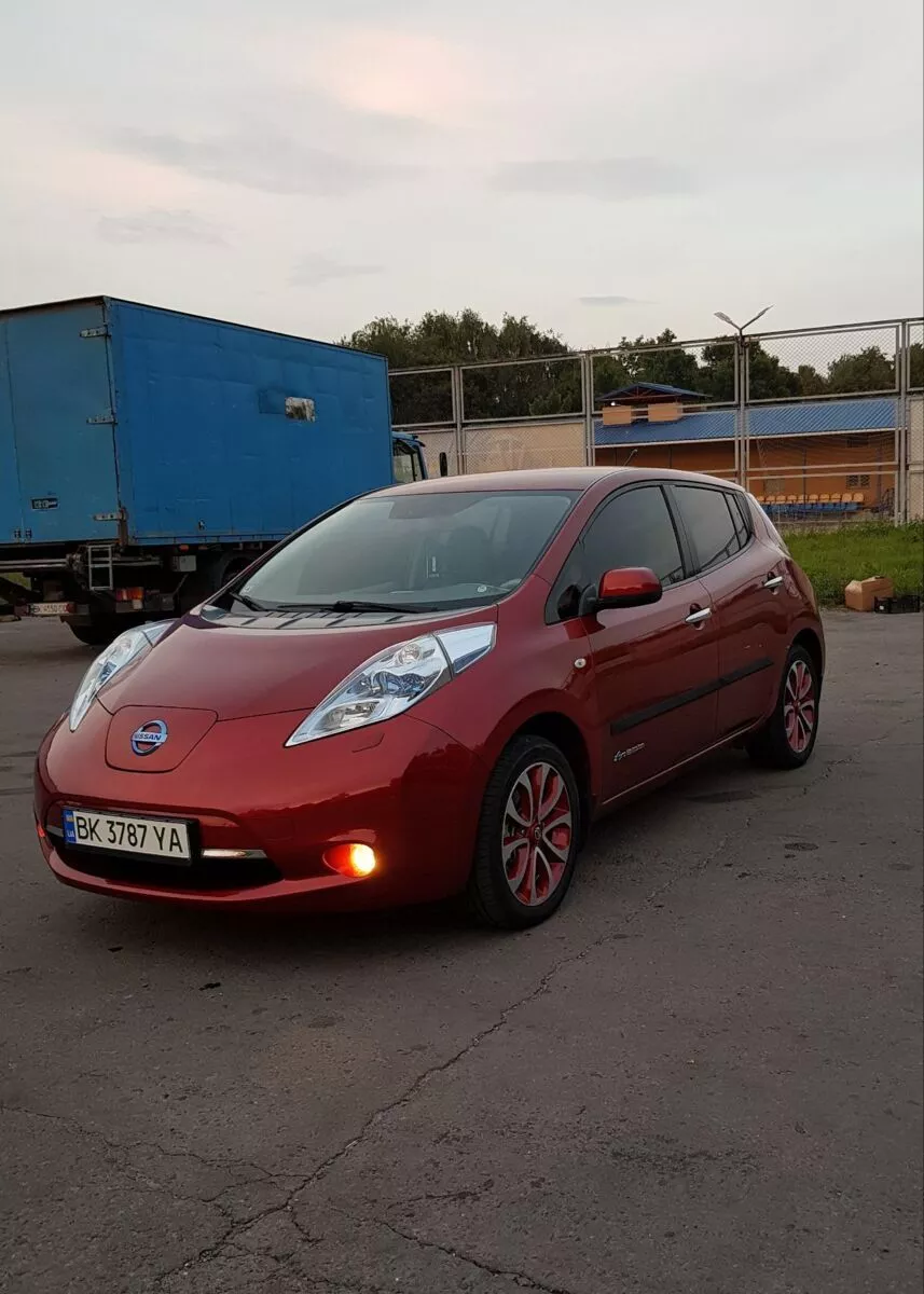 Nissan Leaf  24 kWh 201221