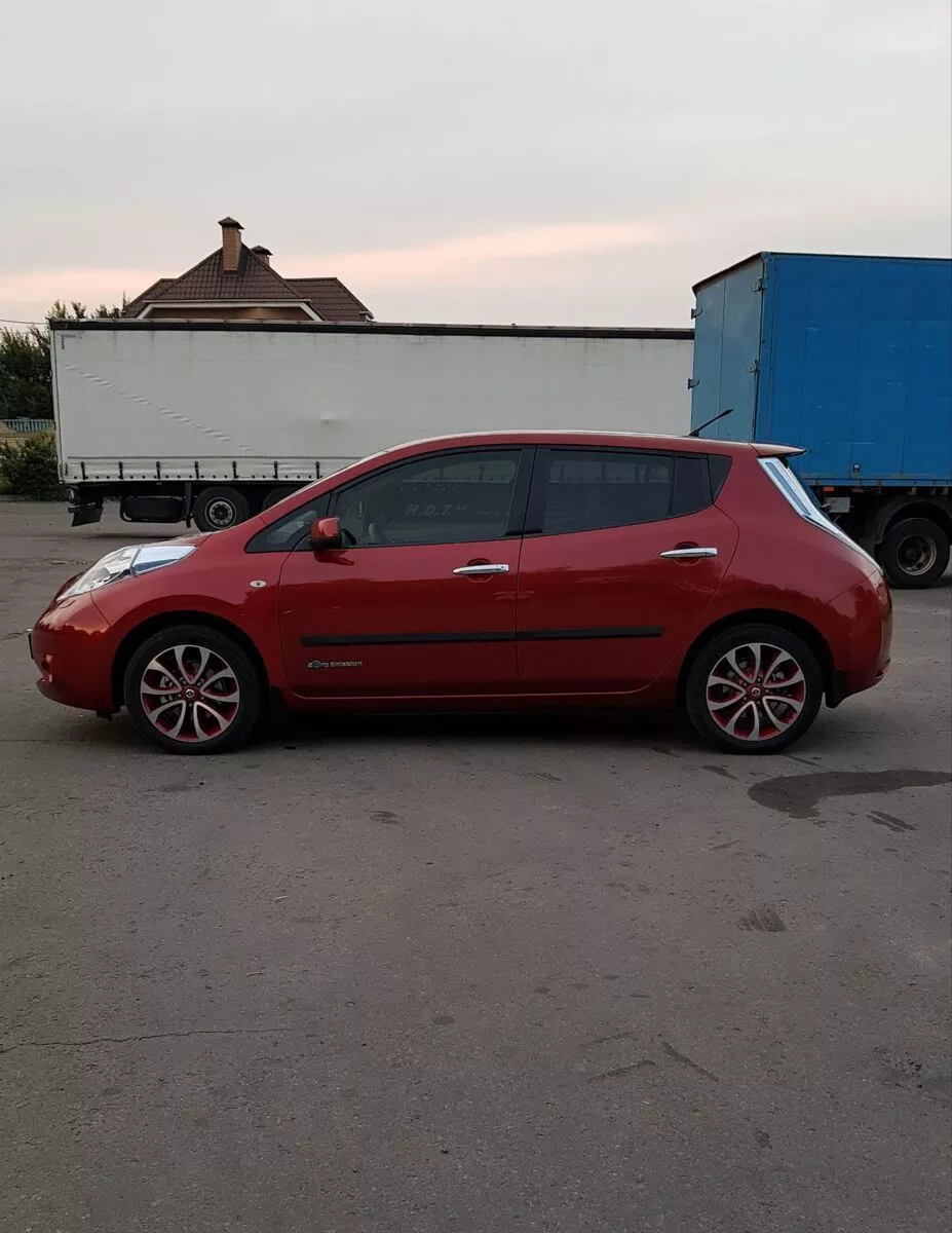 Nissan Leaf  24 kWh 201241