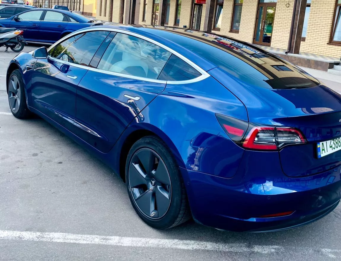 Tesla Model 3  54 kWh 201941