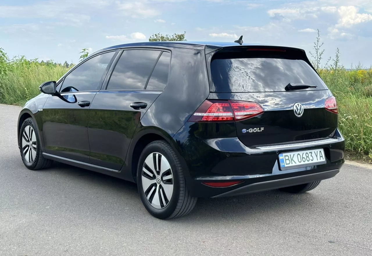 Volkswagen e-Golf  24 kWh 201481