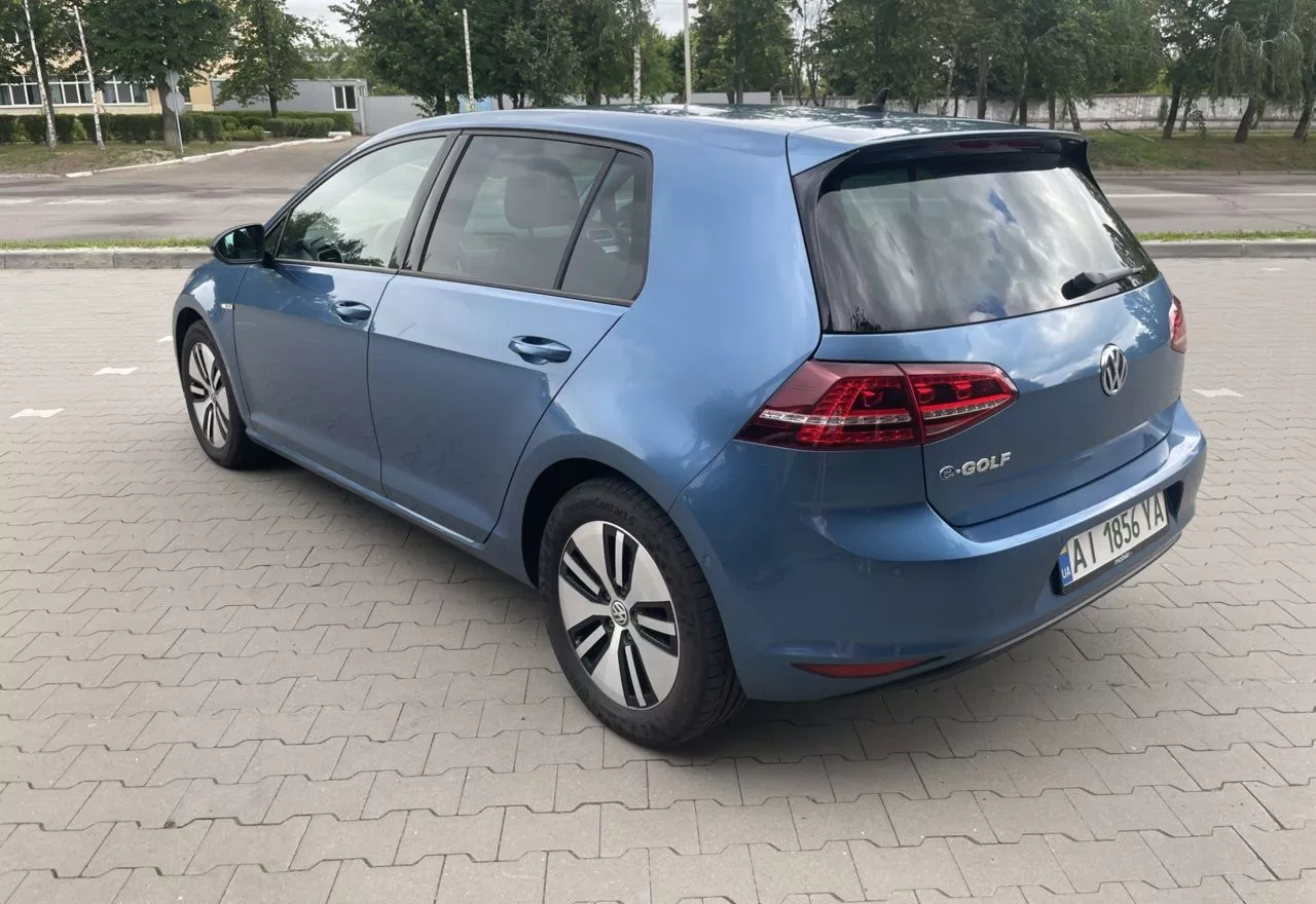 Volkswagen e-Golf  24 kWh 2015321