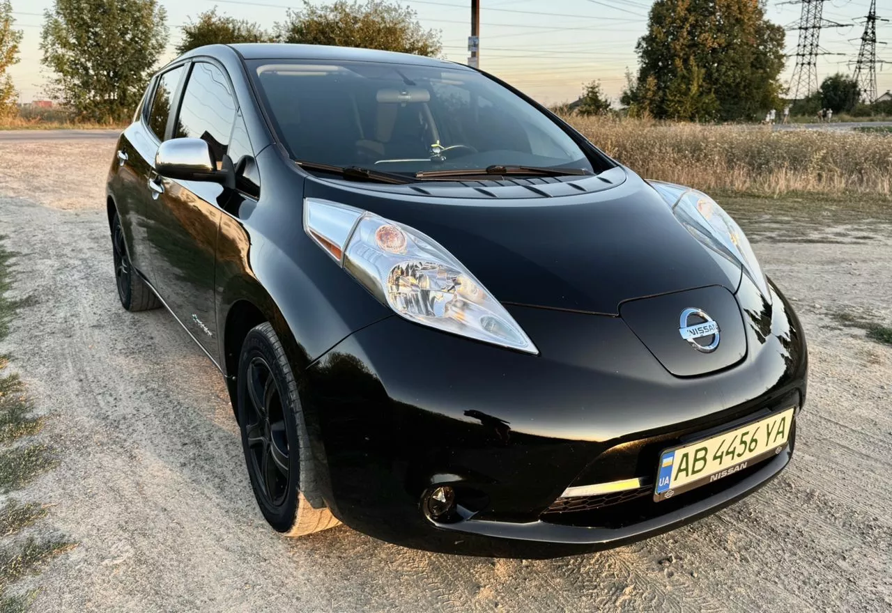 Nissan Leaf  24 kWh 201411